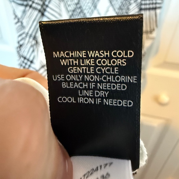 Torrid white/black plaid Midi Dress - Picture 5 of 5